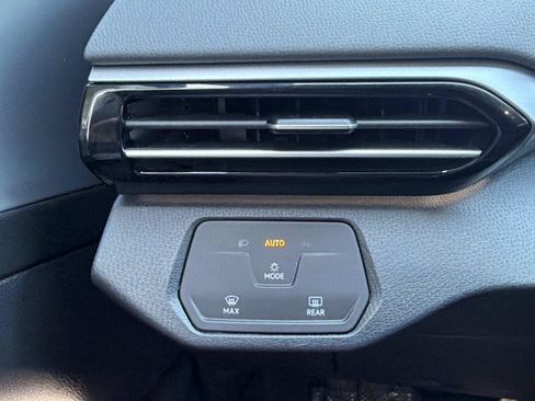Used 2023 Volkswagen ID.4 Pro RWD image 20