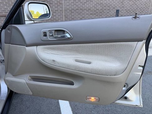 Used 1996 Honda Accord LX image 23