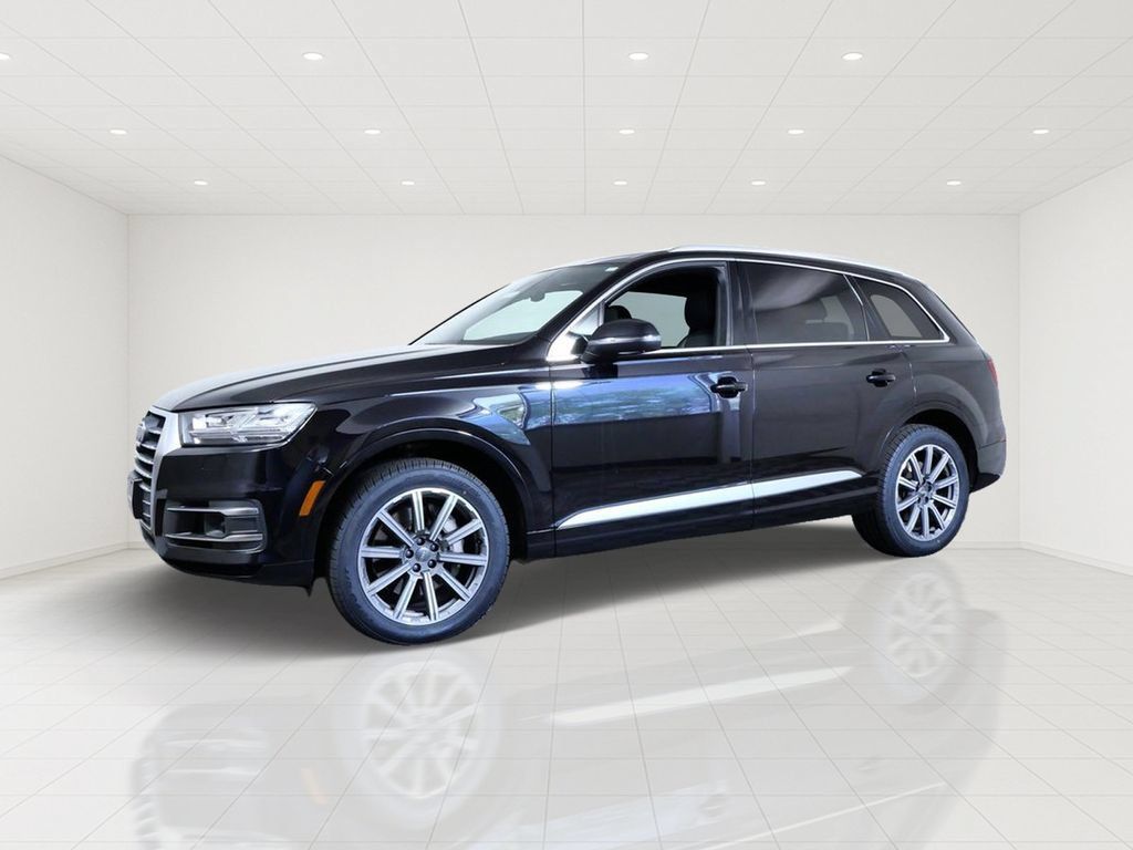 Used 2018 Audi Q7 3.0T Premium Plus w/ Premium Plus Package AWD/4WD image 2