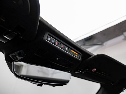 Used 2023 Chevrolet Corvette Stingray Premium Cpe w/ Z51 Performance Package image 42