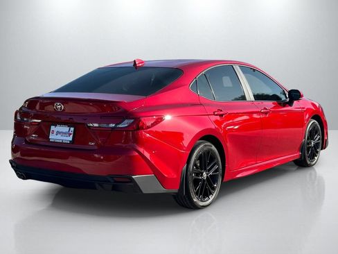 Used 2026 Toyota Camry SE w/ Multimedia Upgrade Package AWD/4WD image 5