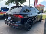 Used 2022 Volkswagen Tiguan SE R-Line image 5