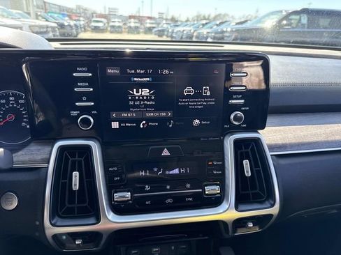 Used 2021 Kia Sorento EX image 30