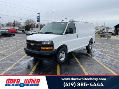 New 2025 Chevrolet Express 3500 w/ Driver Convenience Package