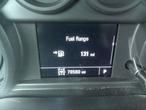 Used 2020 Chevrolet Silverado 1500 Custom Trail Boss w/ Custom Convenience Package AWD/4WD image 14
