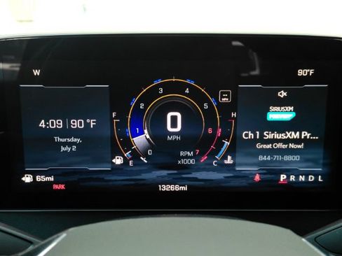 Used 2026 Chevrolet Traverse LT FWD image 42