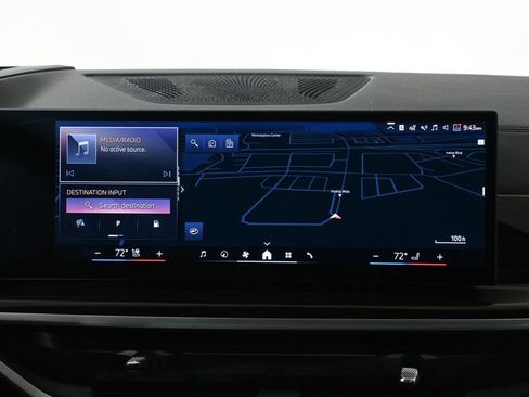 Certified 2024 BMW X5 xDrive40i w/ Premium Package AWD/4WD image 21