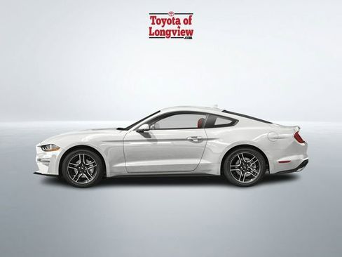 Used 2022 Ford Mustang Coupe image 2