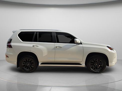 Used 2021 Lexus GX 460 Premium w/ Premium Package AWD/4WD image 8