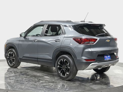 Used 2021 Chevrolet TrailBlazer LT image 4