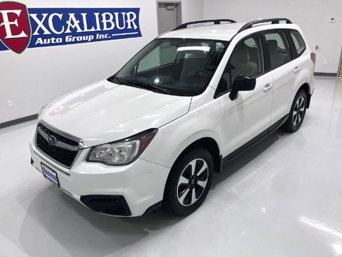 Used 2017 Subaru Forester 2.5i w/ Alloy Wheel Package image 39