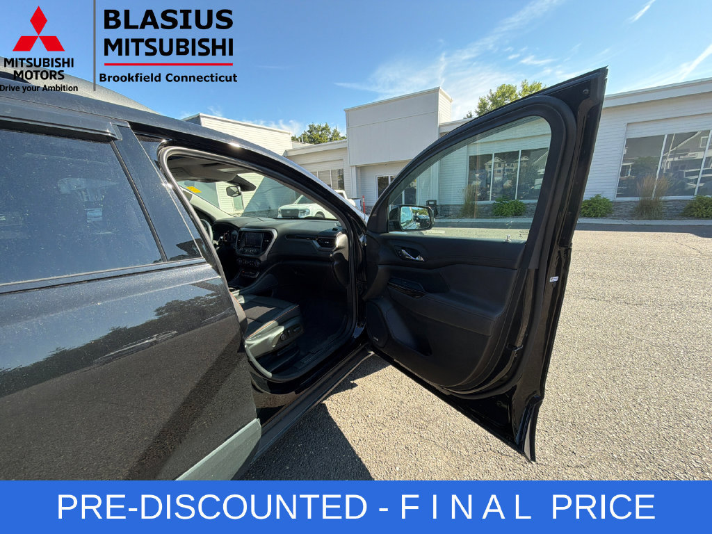 Used 2023 GMC Acadia AT4 w/ GMC Pro Grade Package AWD/4WD image 38