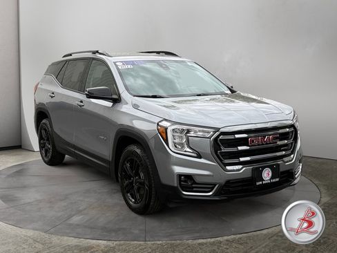 Used 2023 GMC Terrain AT4 AWD/4WD image 1