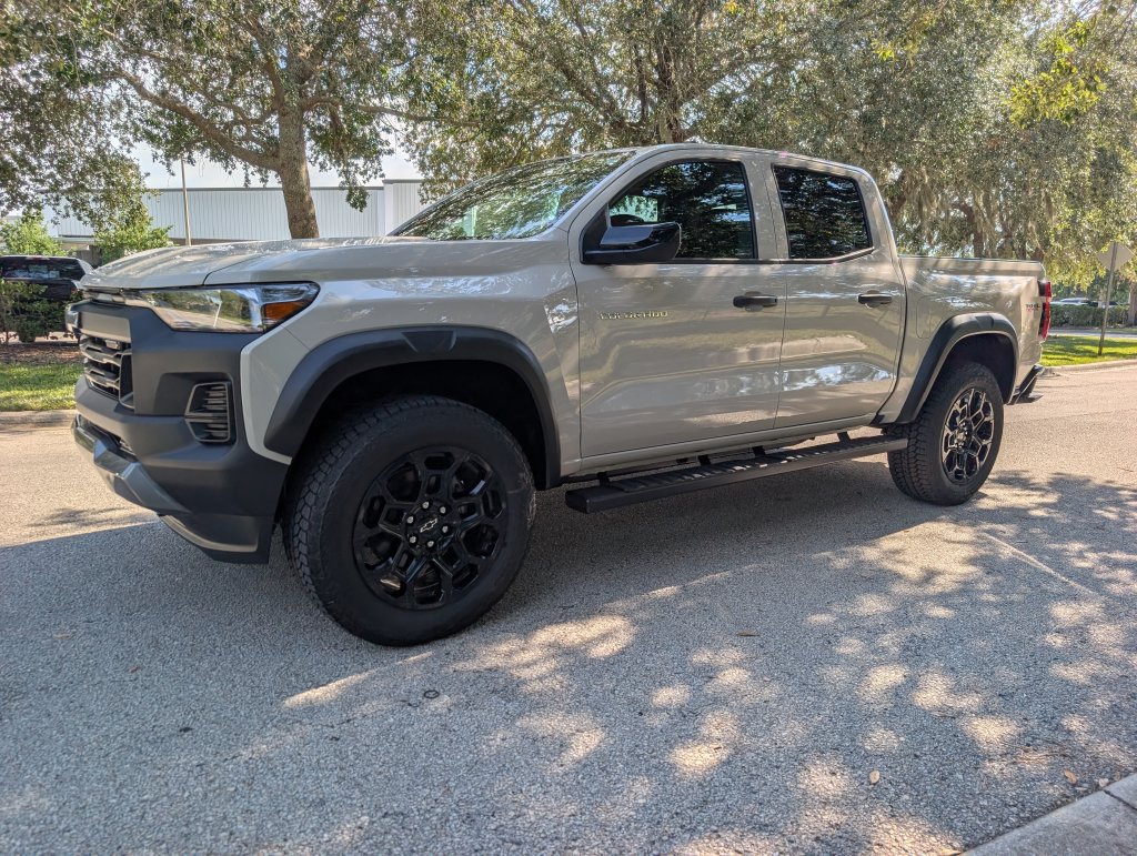 New 2026 Chevrolet Colorado Trail Boss AWD/4WD image 3