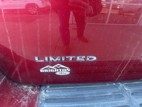 Used 2017 Ford Expedition Limited w/ Equipment Group 301A image 7