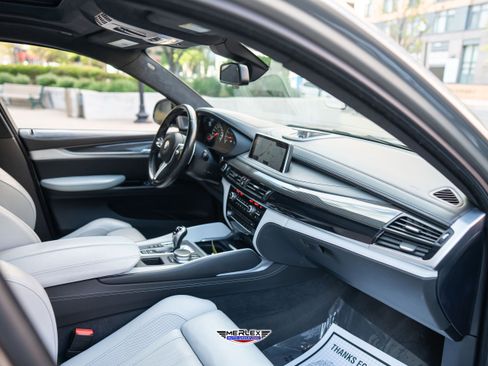 Used 2019 BMW X6 M w/ Executive Package AWD/4WD image 15