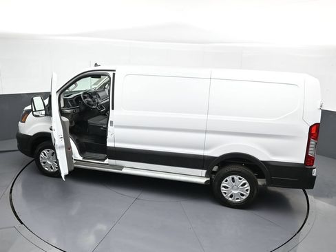 Used 2025 Ford Transit 250 Low Roof w/ Exterior Upgrade Package RWD image 48