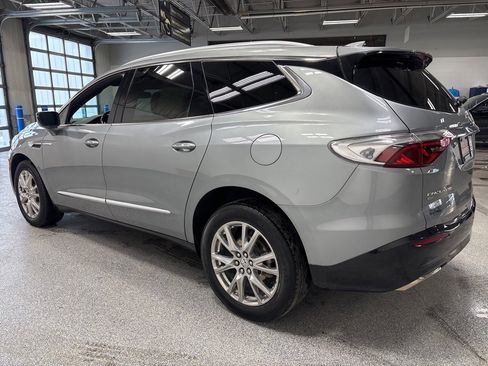 Used 2023 Buick Enclave Essence w/ Experience Buick Package image 5