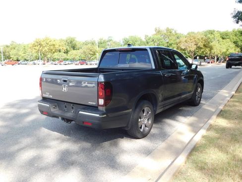 Used 2020 Honda Ridgeline RTL-E image 11