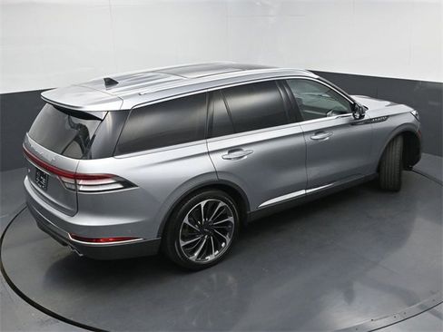 Used 2021 Lincoln Aviator Reserve w/ Equipment Group 202A image 43