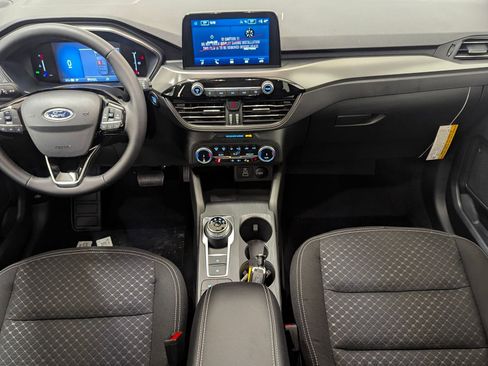 New 2026 Ford Escape Active w/ Cold Weather Package image 15