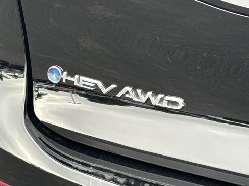 Certified 2026 Toyota Crown AWD/4WD image 8