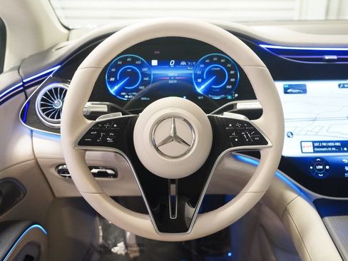 Certified 2023 Mercedes-Benz EQS 580 4MATIC Sedan image 15