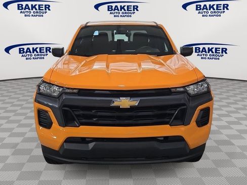 New 2026 Chevrolet Colorado LT image 2