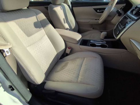 Used 2016 Nissan Altima 2.5 S w/ Power Driver Seat Package image 22