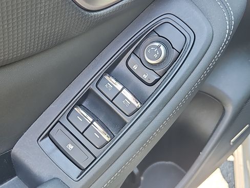 Certified 2023 Subaru Forester Touring AWD/4WD image 22