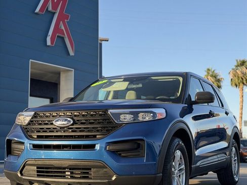 Used 2022 Ford Explorer 4WD image 1
