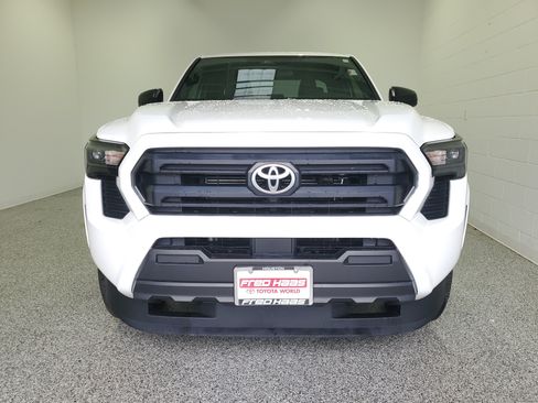 Used 2024 Toyota Tacoma SR AWD/4WD image 3