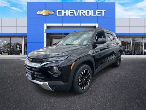 Certified 2022 Chevrolet TrailBlazer LT w/ Convenience Package image 5