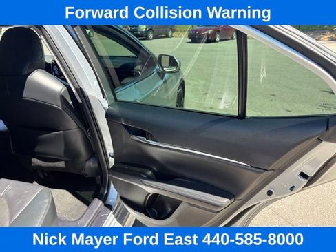 Used 2023 Toyota Camry XSE FWD image 21