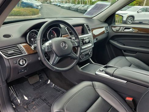 Used 2014 Mercedes-Benz ML 350 4MATIC image 22