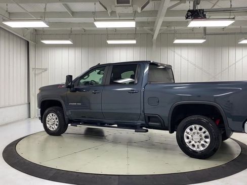 Used 2020 Chevrolet Silverado 2500 LT w/ All Star Edition image 6