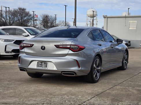 Used 2025 Acura TLX w/ Technology Package image 6