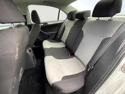 Used 2018 Volkswagen Jetta S image 26