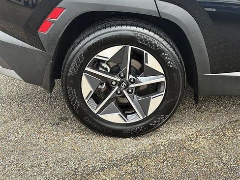 Used 2025 Hyundai Tucson SEL FWD image 46