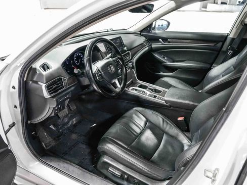 Used 2021 Honda Accord Touring image 18