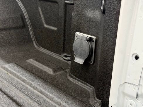 Used 2024 GMC Sierra 1500 Denali image 6