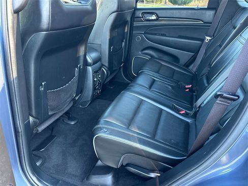 Used 2020 Jeep Grand Cherokee Overland image 19