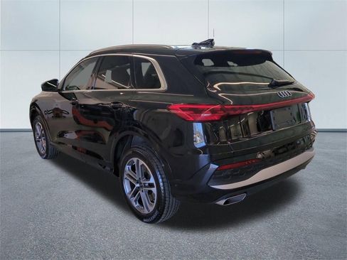 Used 2025 Audi Q5 Premium Plus w/ Premium Plus image 5