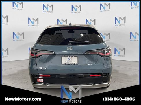 Used 2023 Honda HR-V EX-L image 4