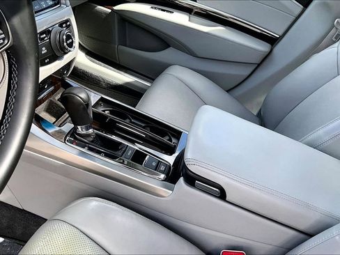 Used 2016 Acura RLX w/ Technology Package FWD image 23