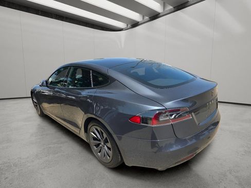 Used 2020 Tesla Model S Long Range Plus AWD/4WD image 3