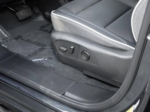 New 2026 GMC Sierra EV Elevation image 19