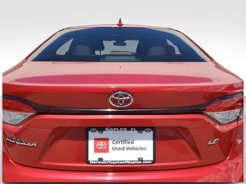 Certified 2021 Toyota Corolla LE image 17