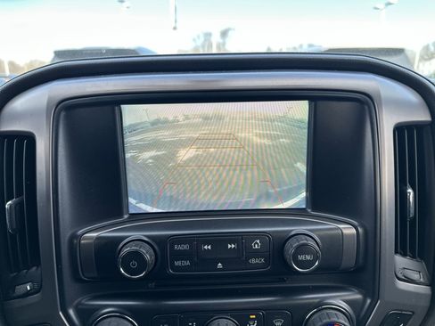 Used 2018 GMC Sierra 1500 SLT w/ All Terrain Package image 17