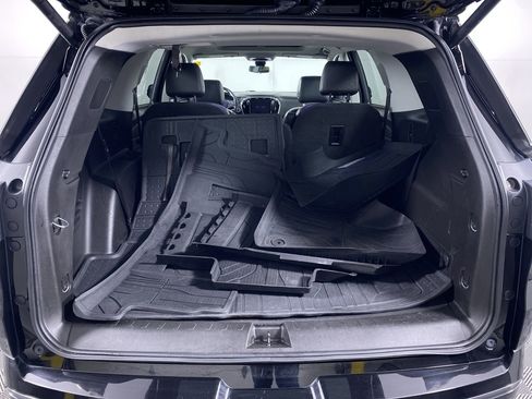 Certified 2019 Chevrolet Traverse Premier w/ Redline Edition image 16